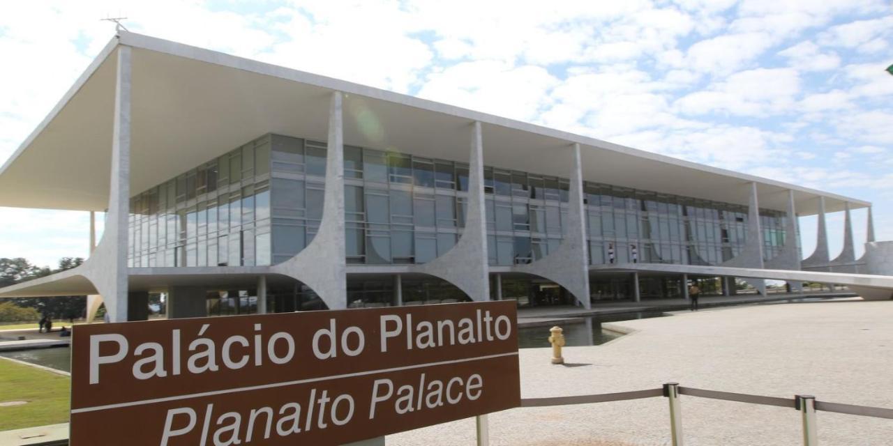 V1005 Flat 10º Andar Com Vista Para Esplanada Brasília Eksteriør billede